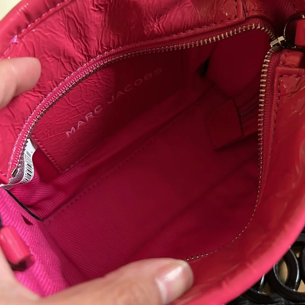 ❌SOLD❌NWT Marc Jacobs The Tote Bag Mini in Magenta Color - Picture 8 of 9